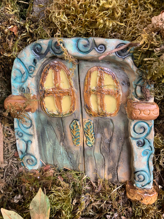 Ceramic fairy door